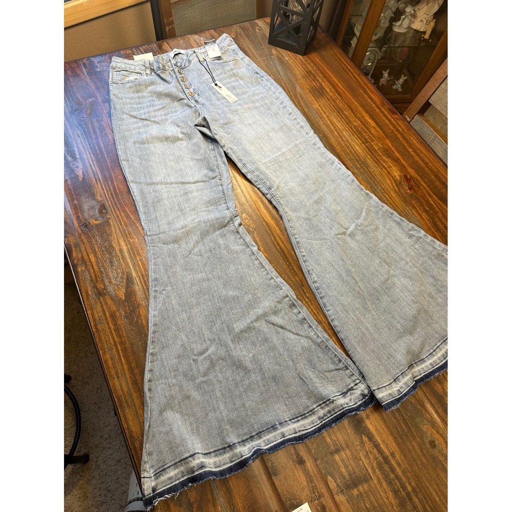 Rue 21 High Rise Flare Jeans Button Fly Y2K Distressed Raw Hem Size 15‎ NWT